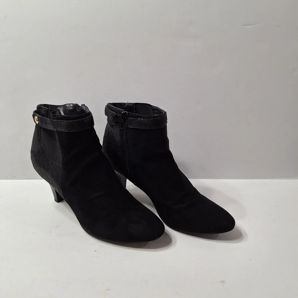 Karen Scott Black Classic Academia Faux Suede Kitten Heel Ankle Boots Size 8.5